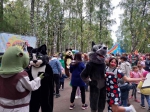 В городском парке культуры и отдыха прошла танцевально-развлекательная программа «Веселые Вытворяшки»